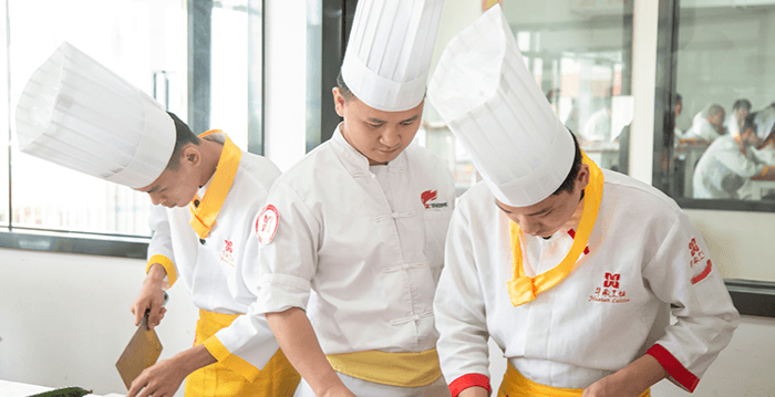 �в�ʵ�ٿγ�