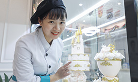 ����ѧУ�決��㽳�İ�ר