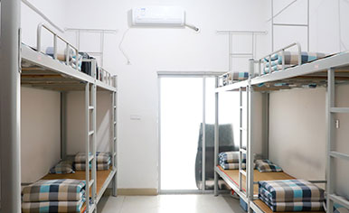 ���ѧУ����