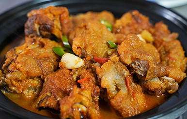 ���ϳ�ʦѧУѧ���в���Ʒ